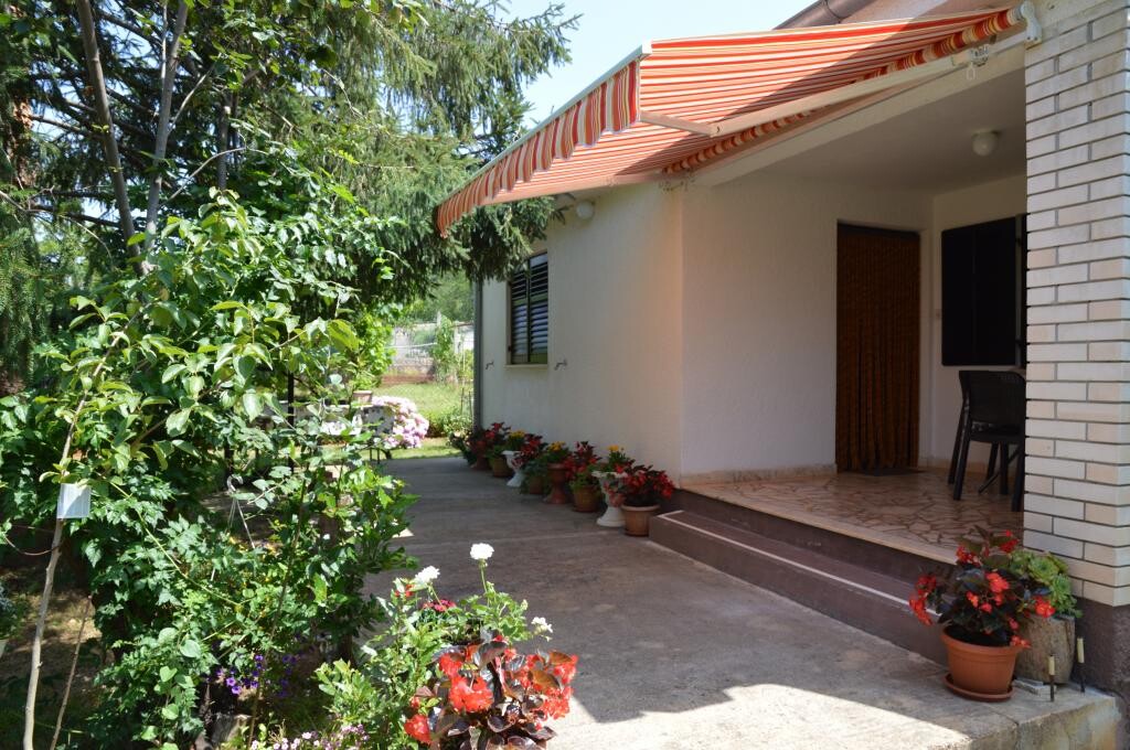 Image 3815216 - 2
