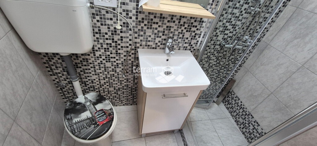 Image 12