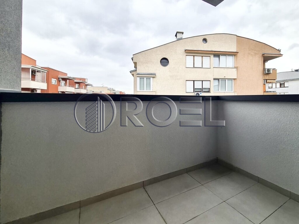 Image 9