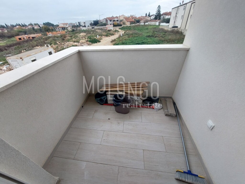 Image 8
