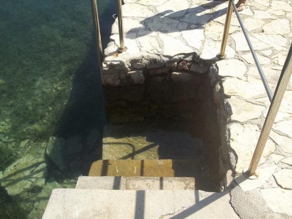 Image 3823624 - 6