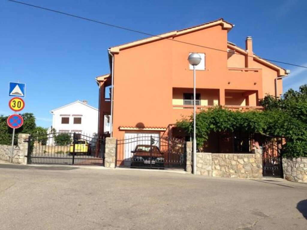 Image 3832250 - 1