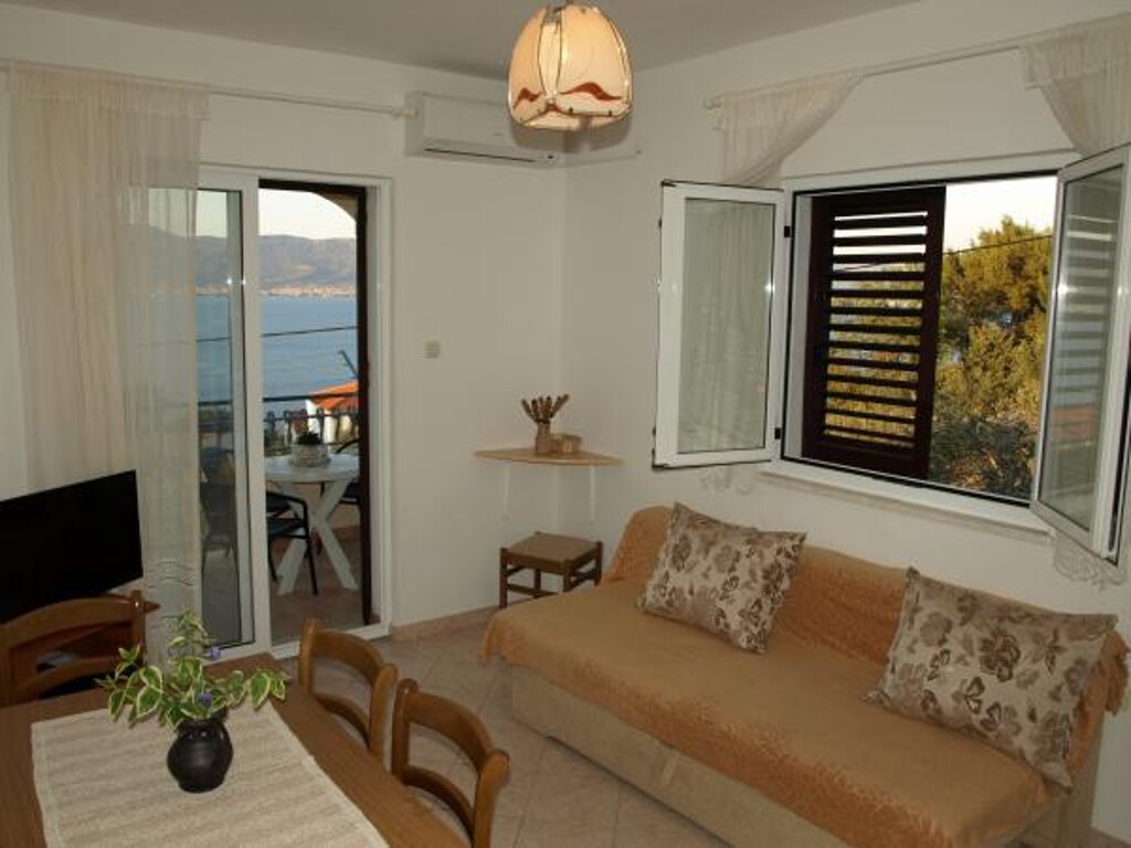 Image 3812795 - 2