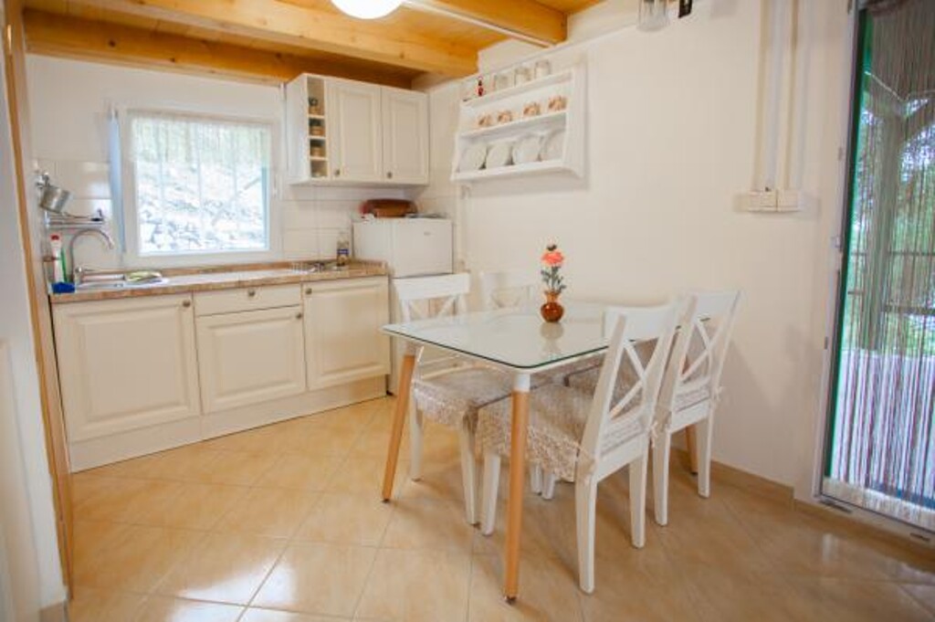 Image 3823625 - 9