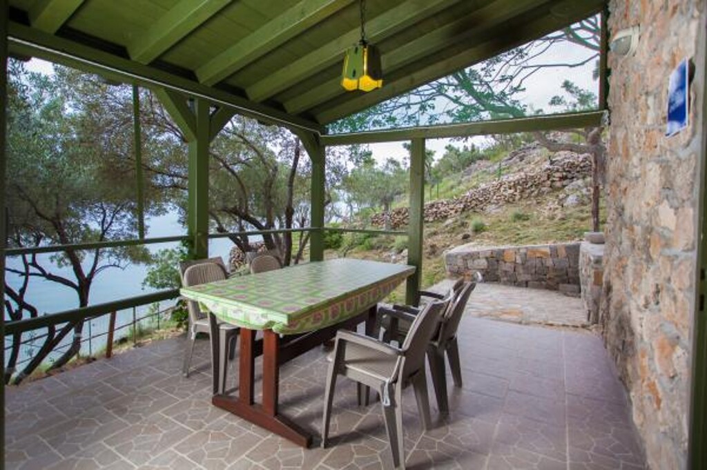 Image 3823625 - 16