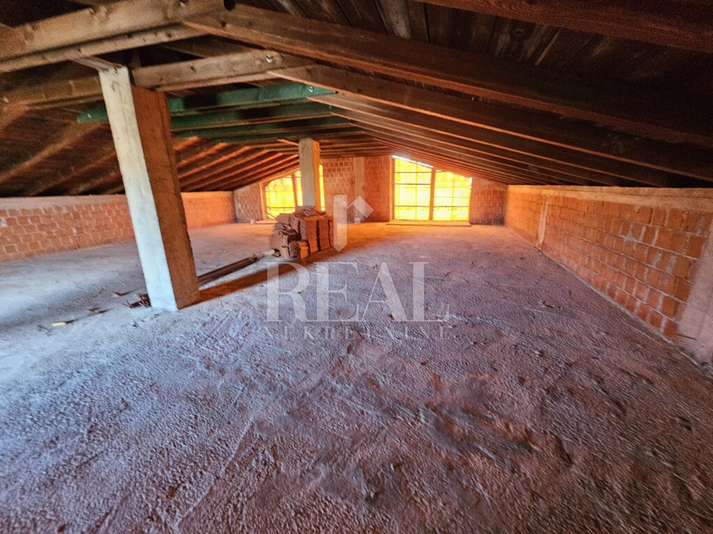Image 15