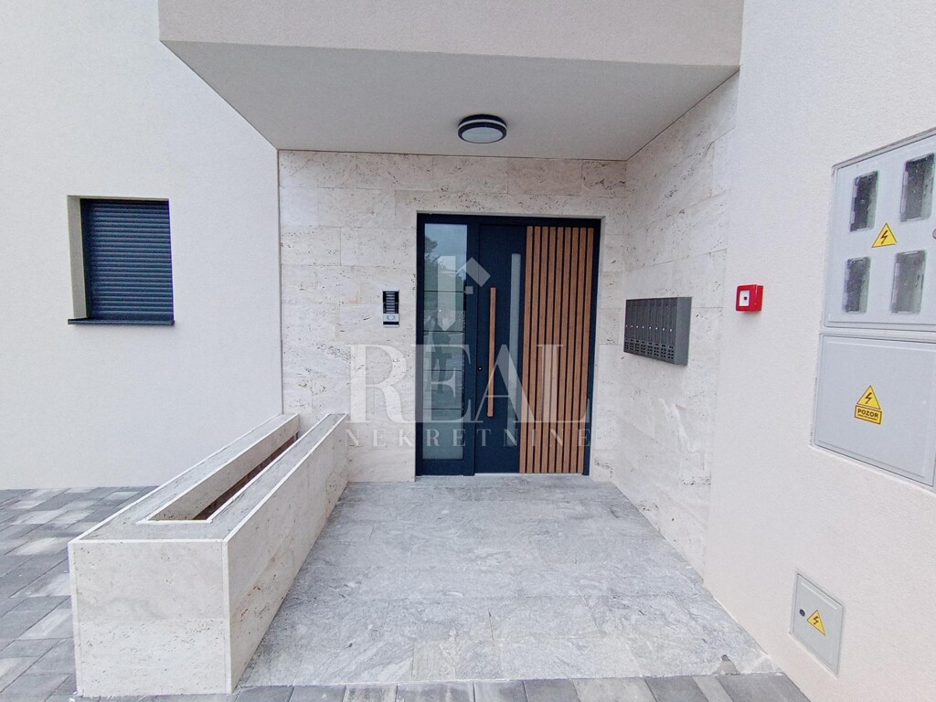 Image 8