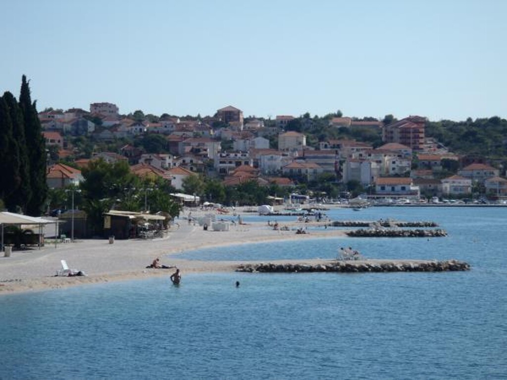 Image 3812517 - 30