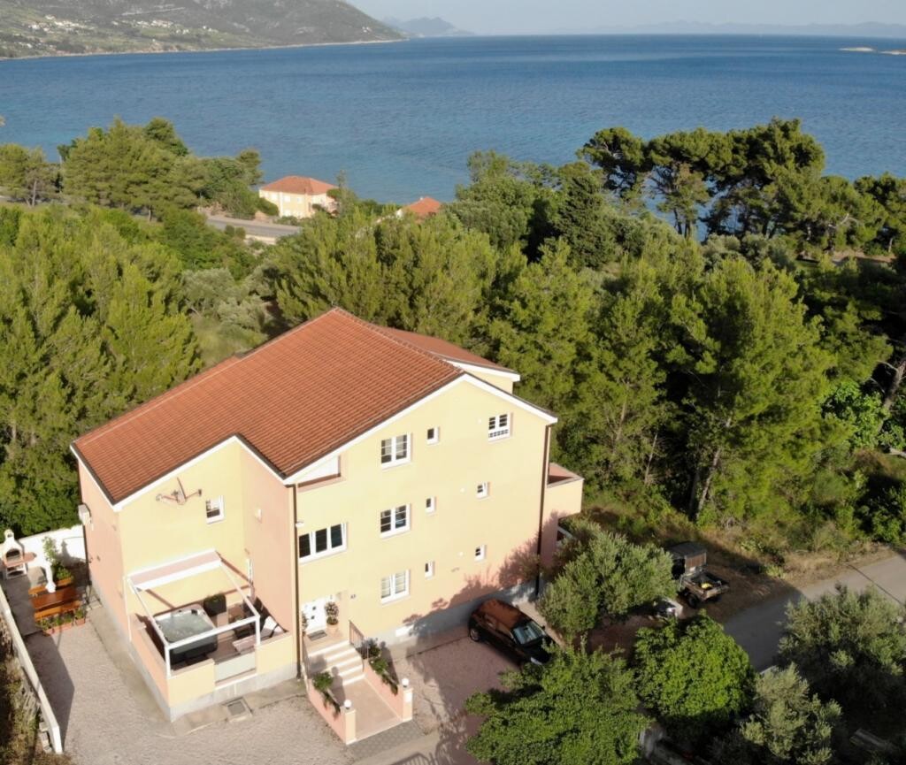 Image 3812289 - 1