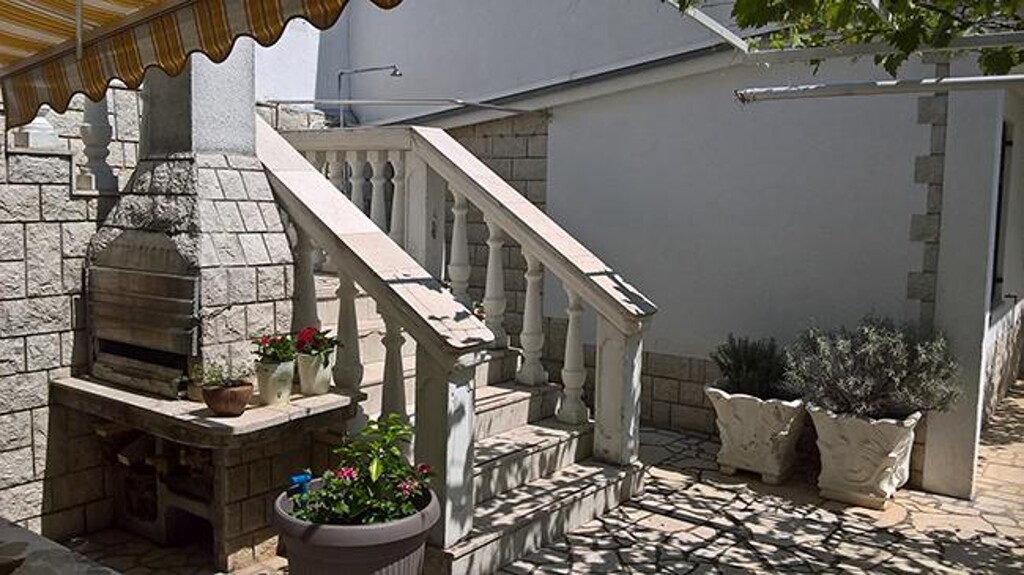 Image 3811615 - 14