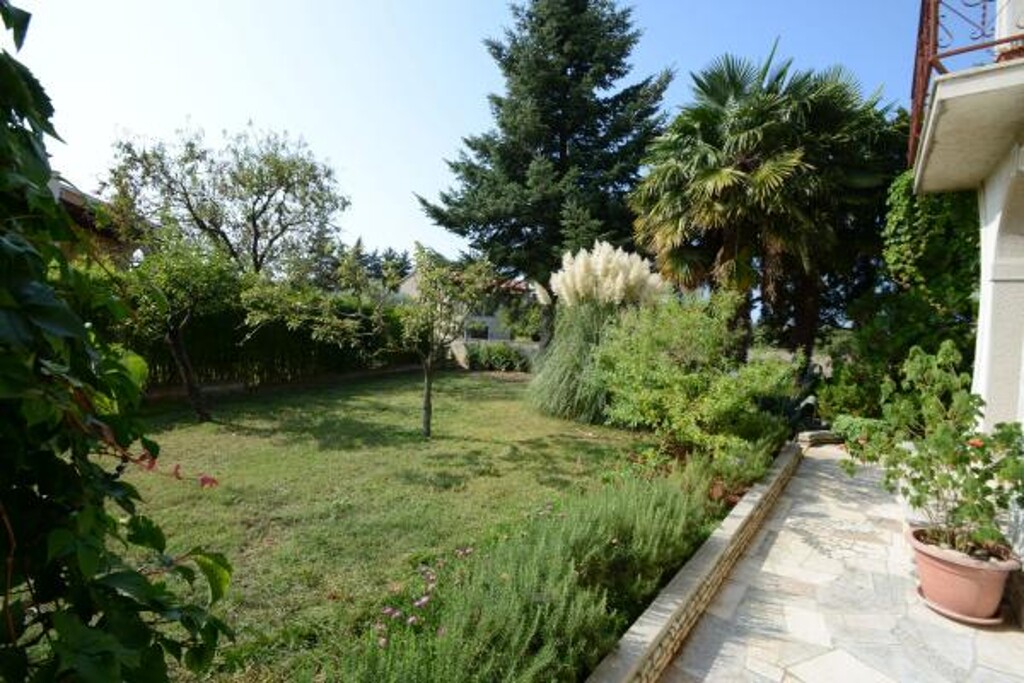 Image 3813763 - 4