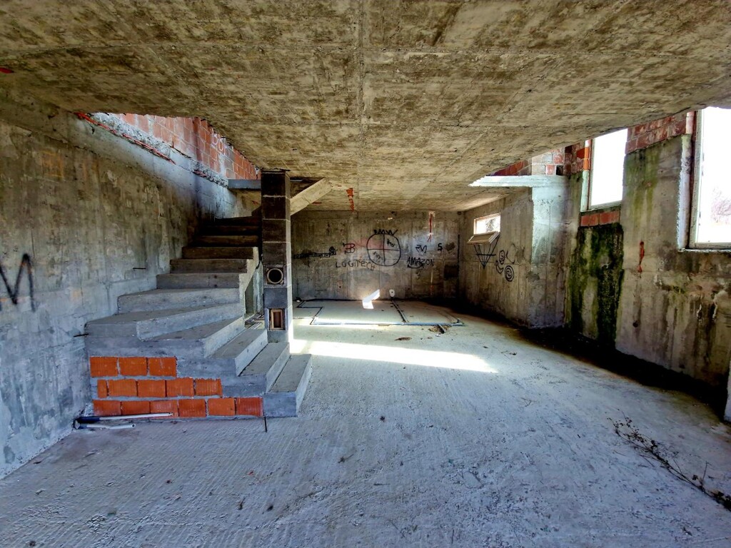 Image 13