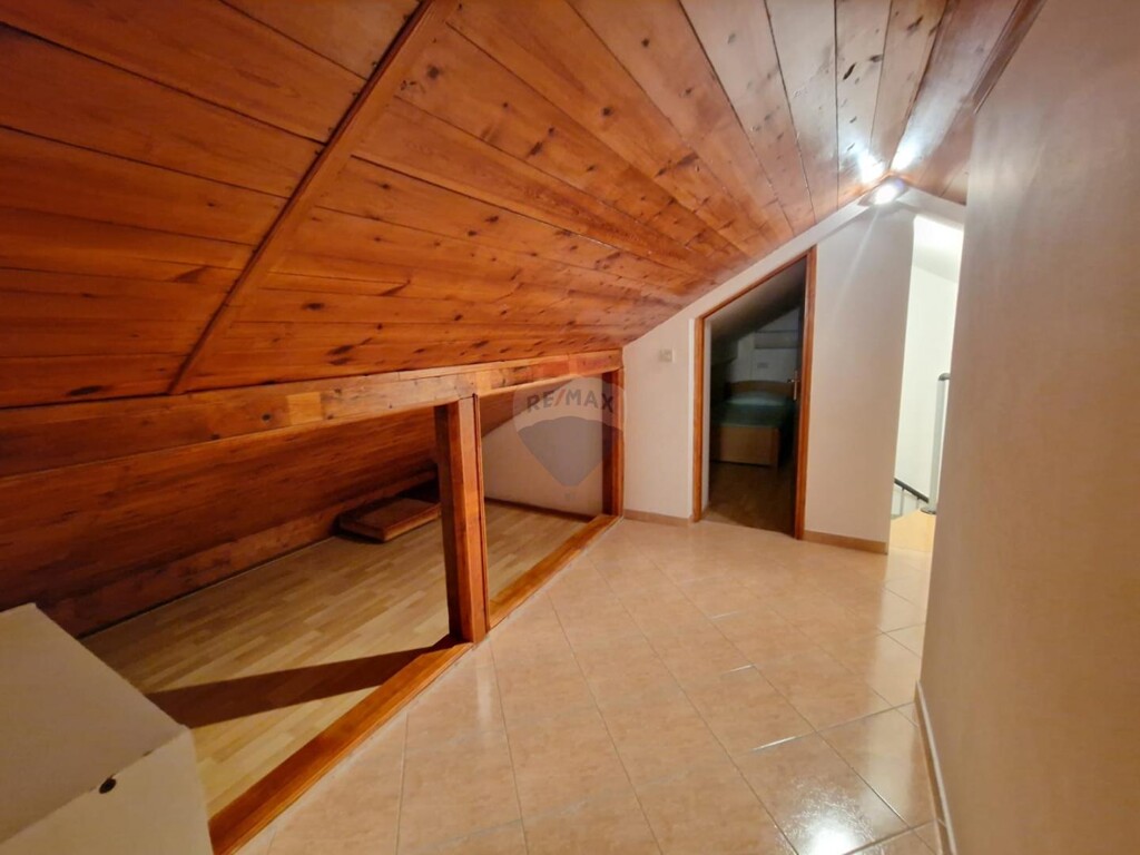 Image 5489229 - 15