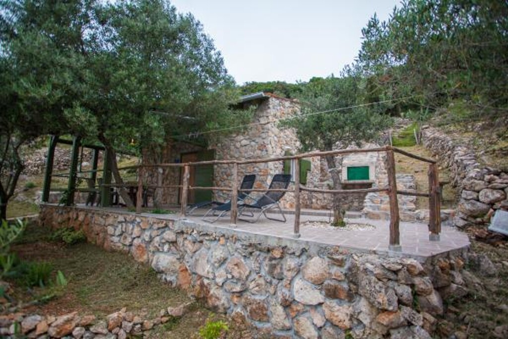 Image 3823625 - 19