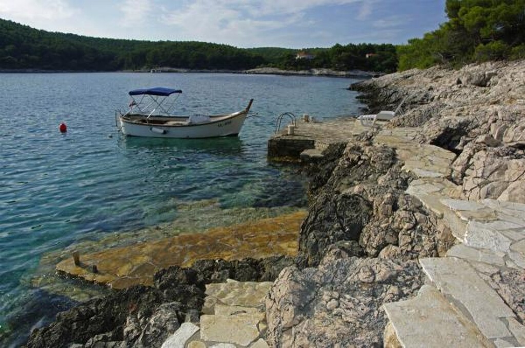 Image 3813289 - 16