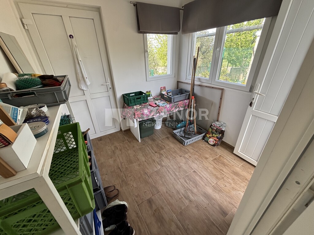 Image 13
