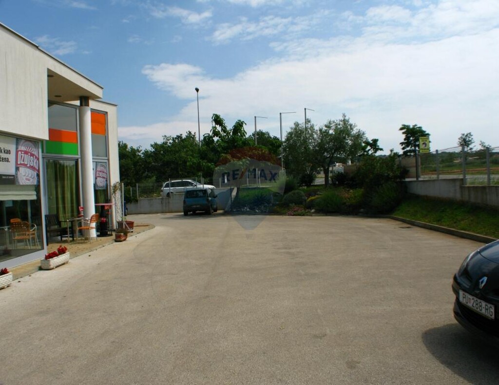 Image 8