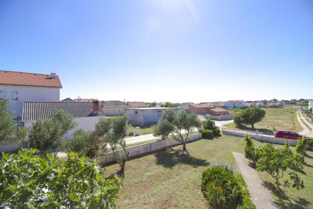 Image 3813826 - 3