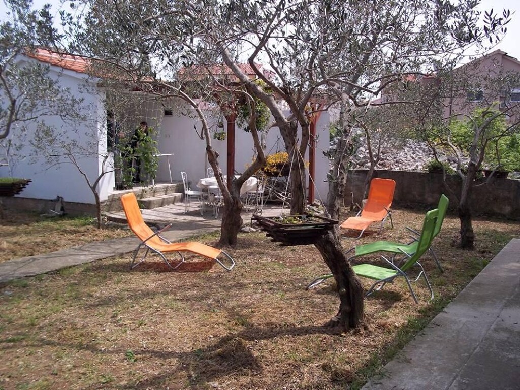 Image 3814558 - 7