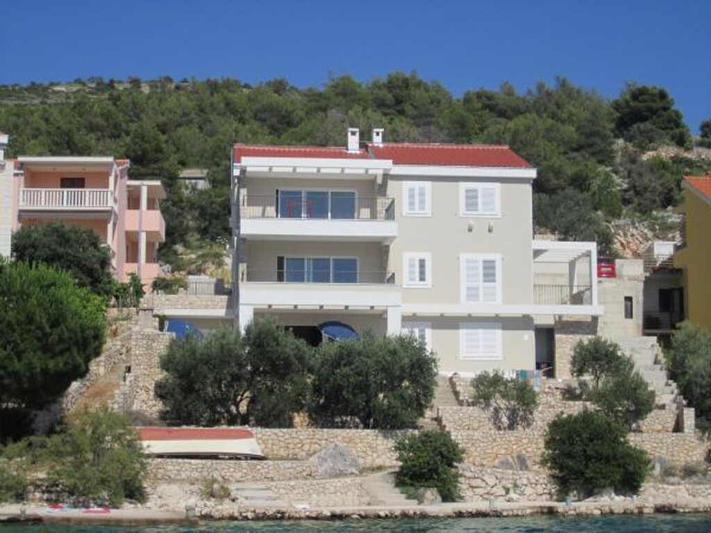 Image 3812426 - 2