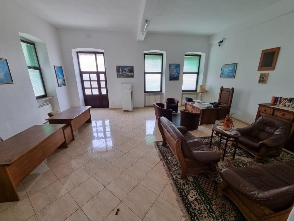 Image 13