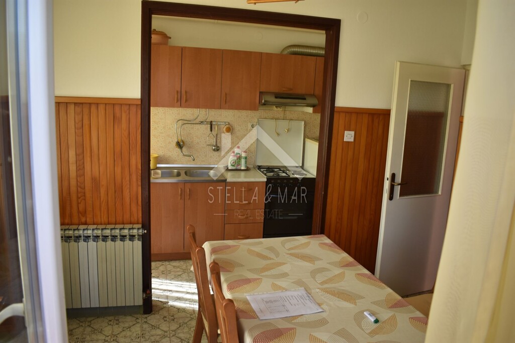 Image 5937333 - 9