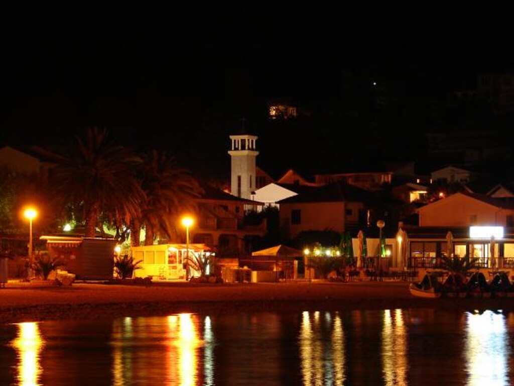 Image 3812043 - 10