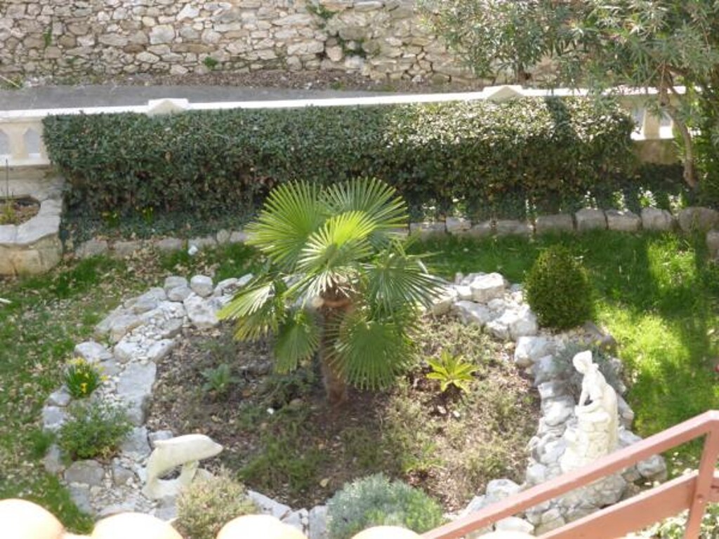 Image 3812844 - 2