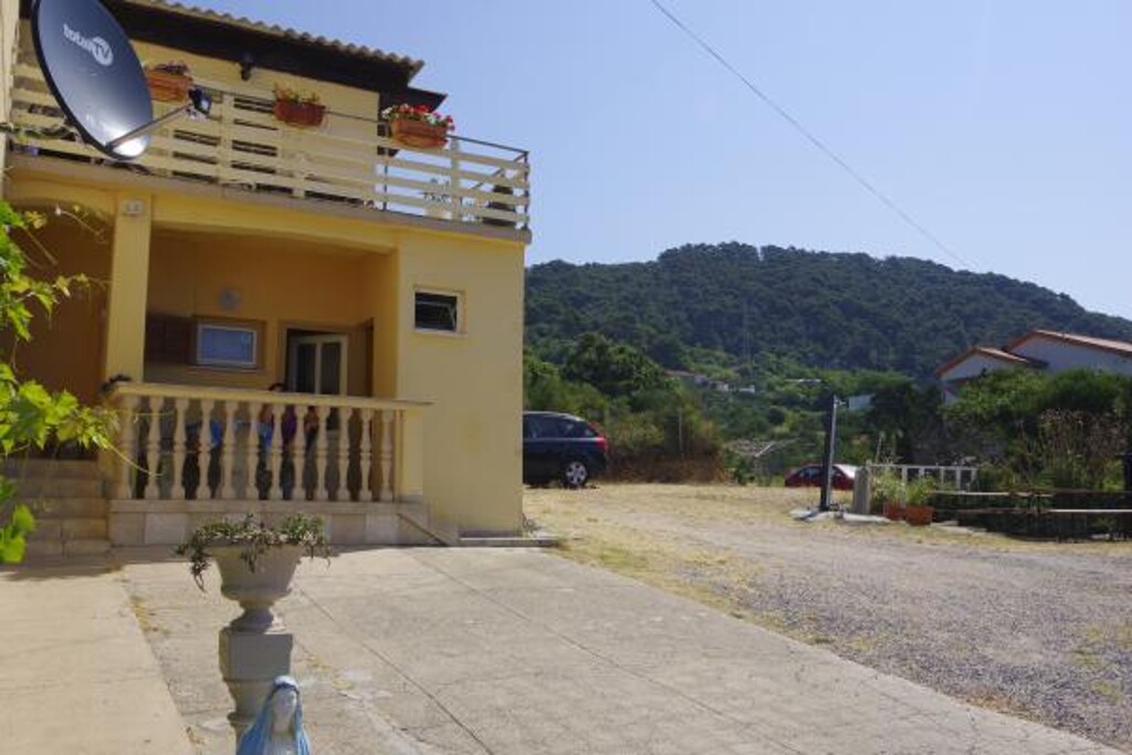 Image 3814354 - 5