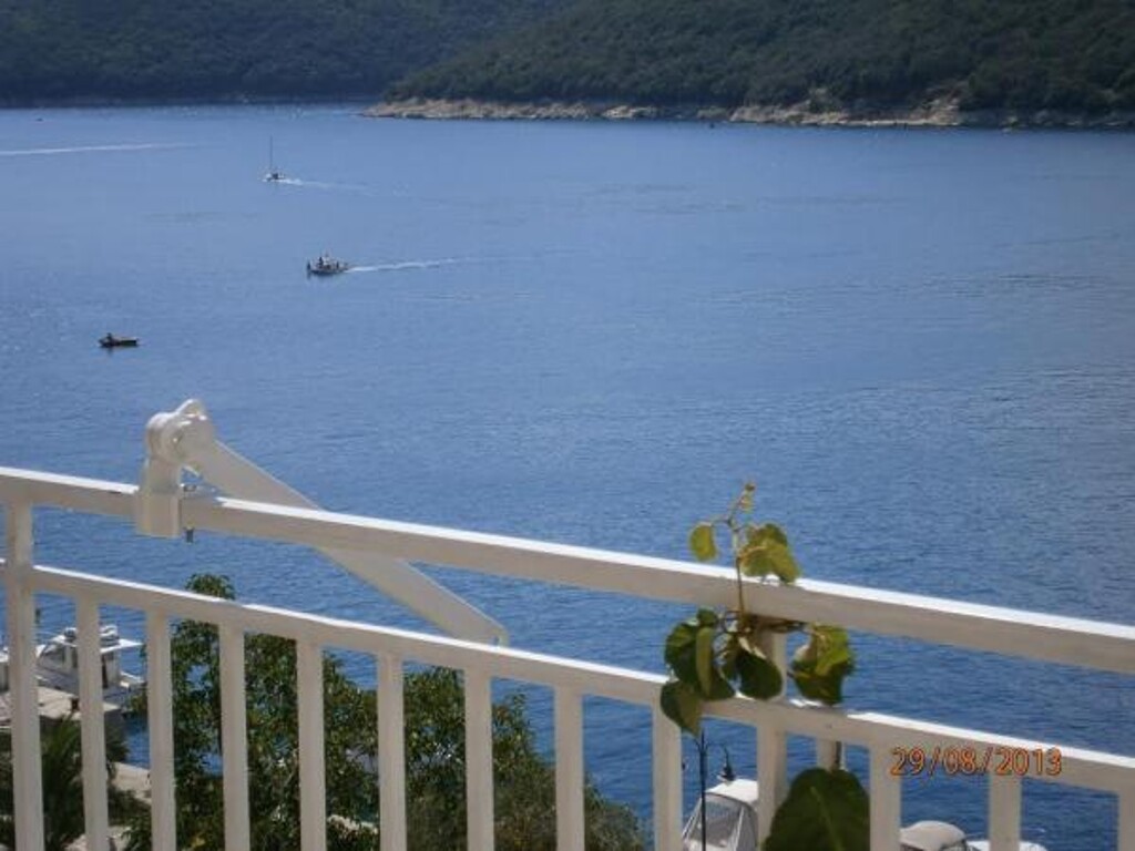 Image 3812241 - 7