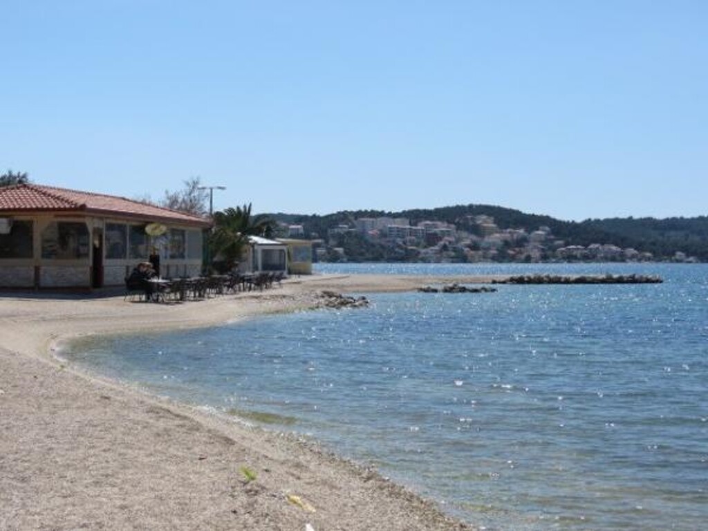 Image 3811519 - 5
