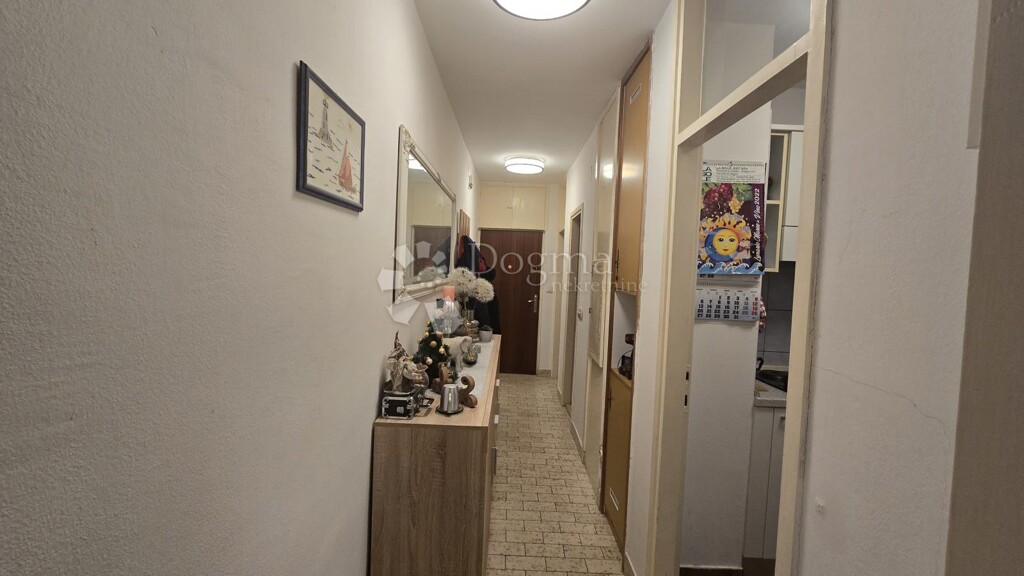 Image 6251424 - 6