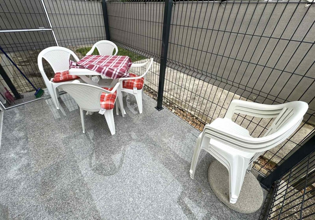 Image 12