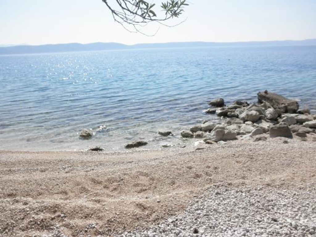 Image 3811466 - 6