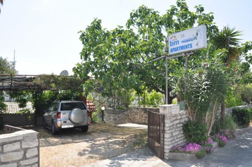 Image 3811107 - 4