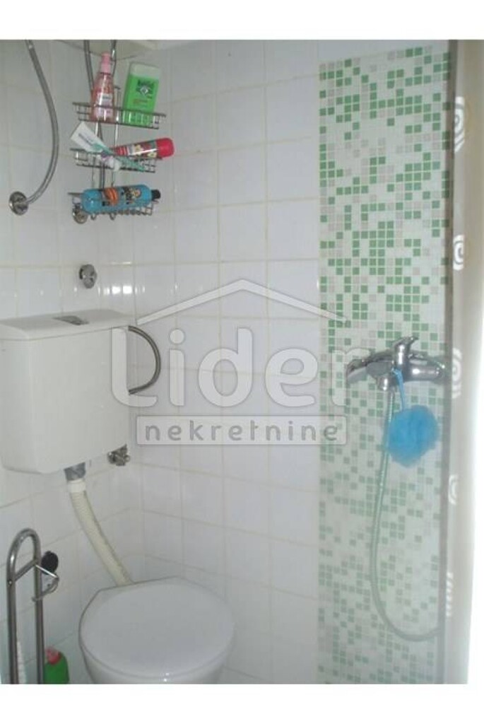 Image 10
