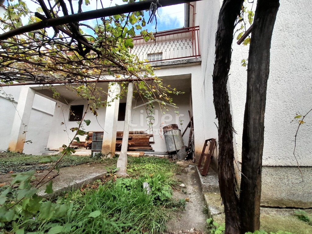 Image 6149824 - 25