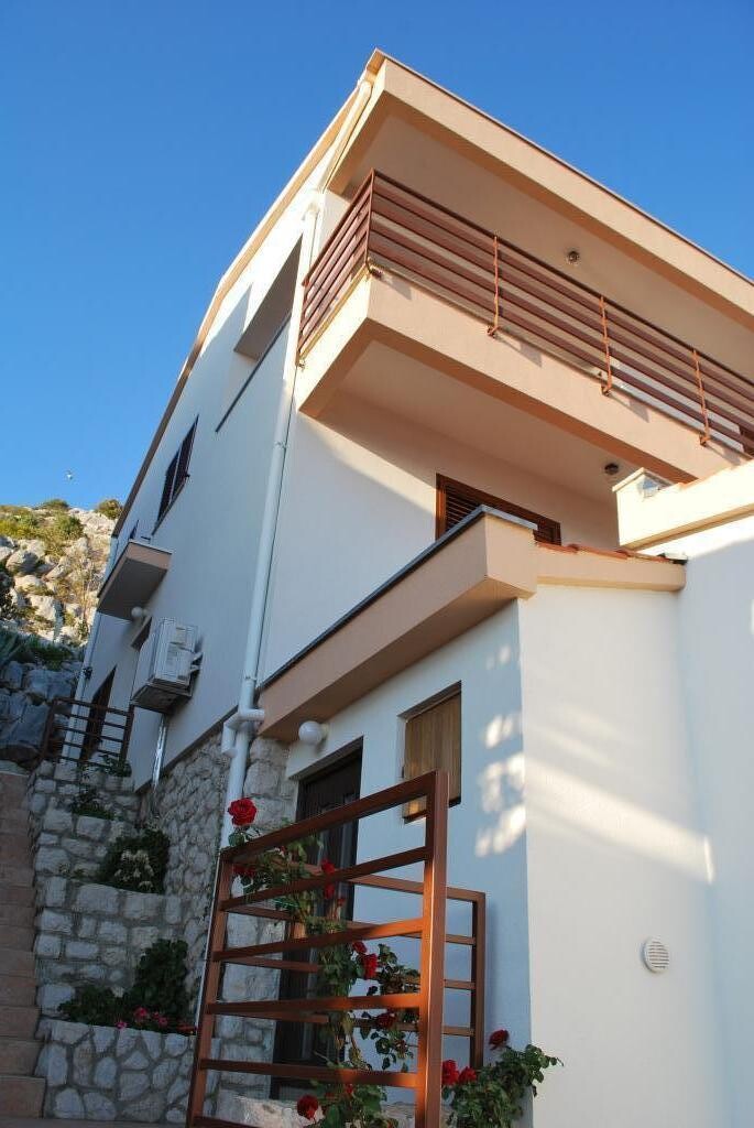 Image 3813295 - 23