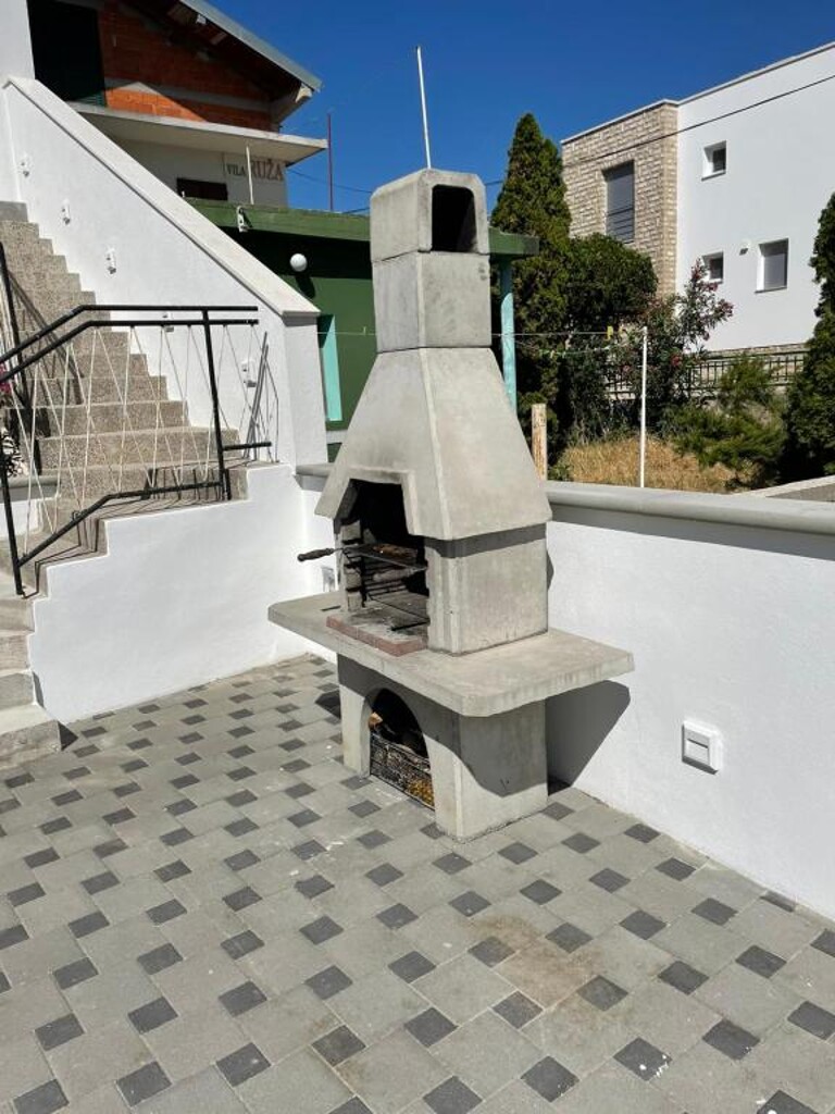 Image 3813673 - 5
