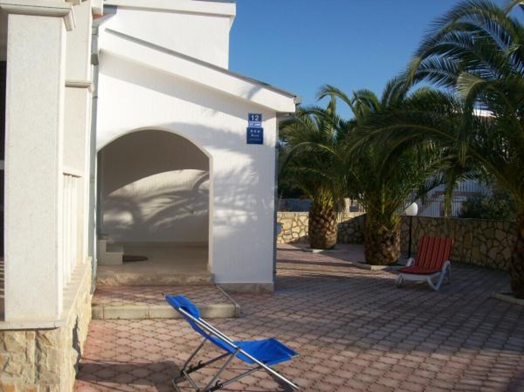 Image 3814703 - 12