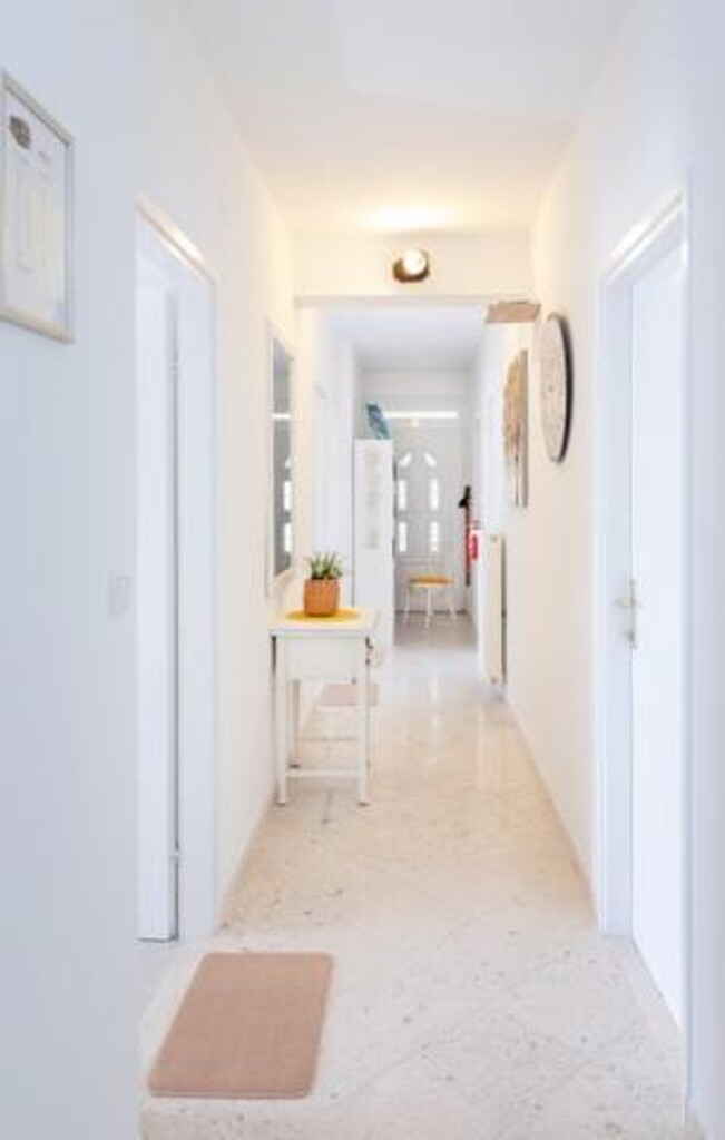 Image 3813842 - 6