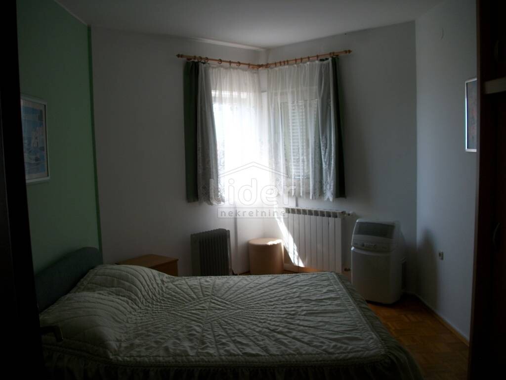Image 1882579 - 15