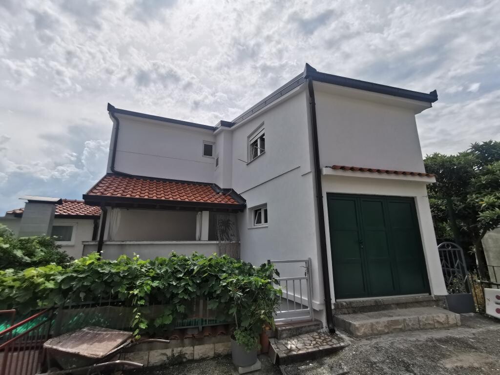 Image 3812120 - 4