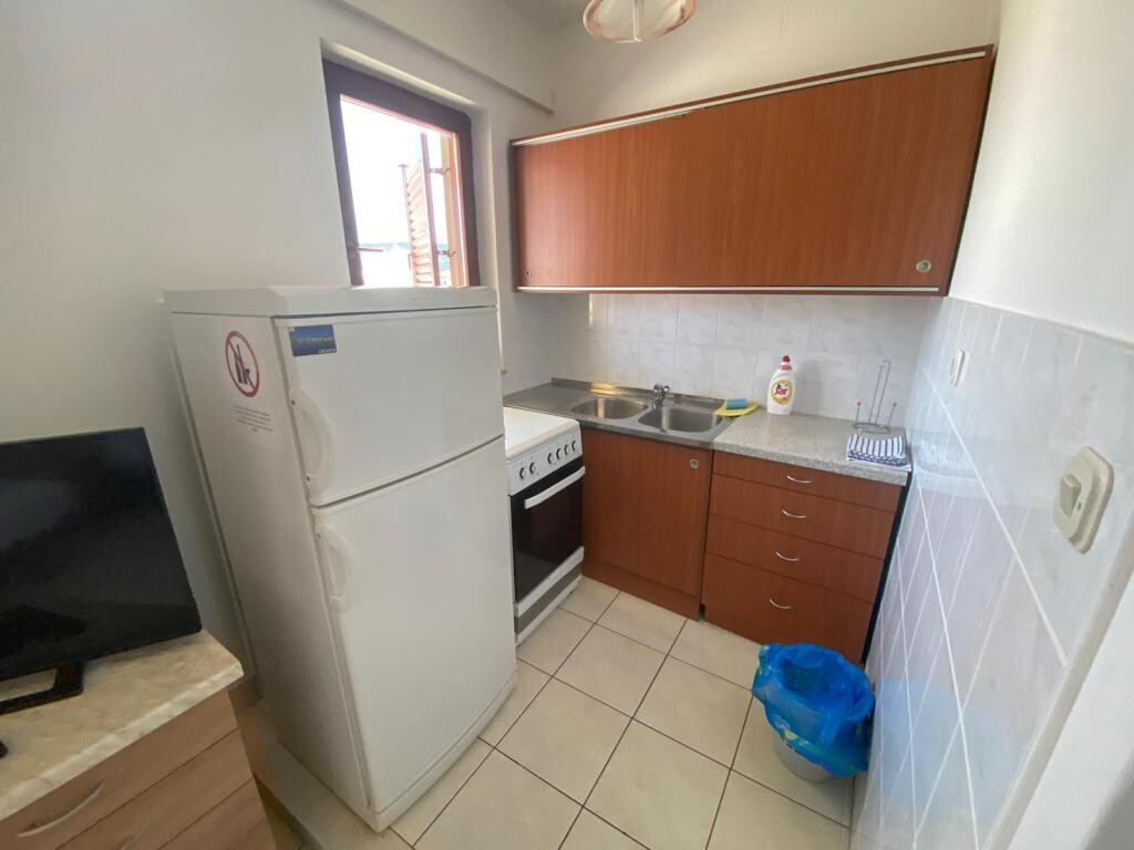 Image 3813834 - 8