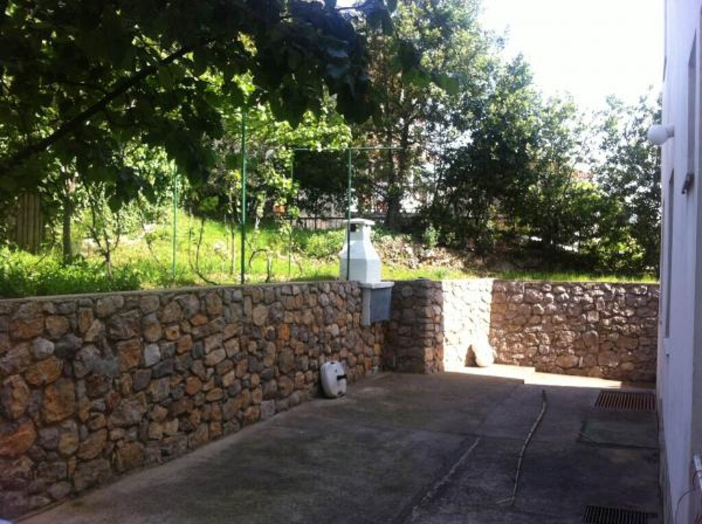 Image 3811604 - 5