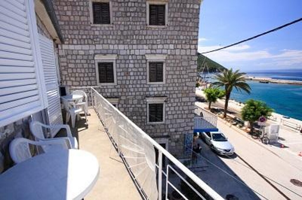 Image 3814378 - 5