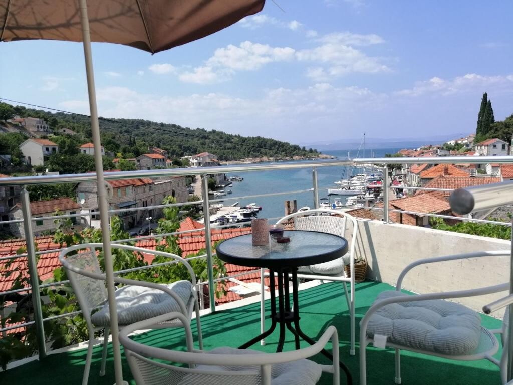 Image 3810810 - 2