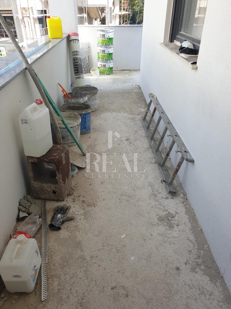 Image 15