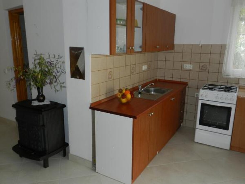 Image 3813978 - 6