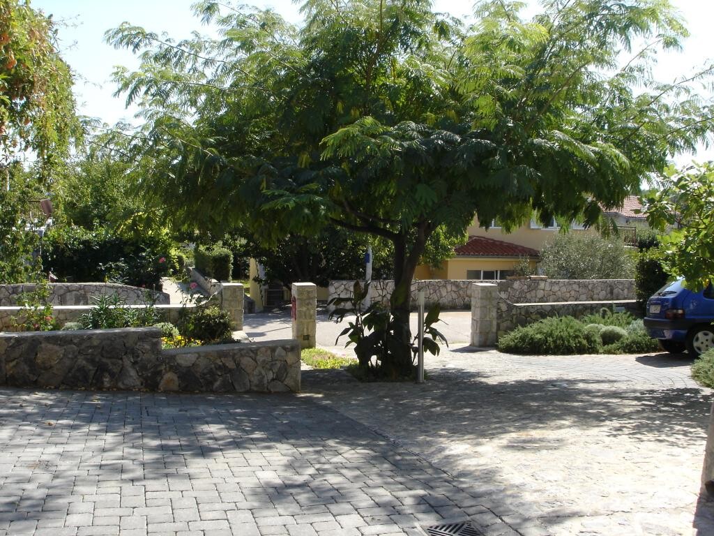 Image 3838464 - 5